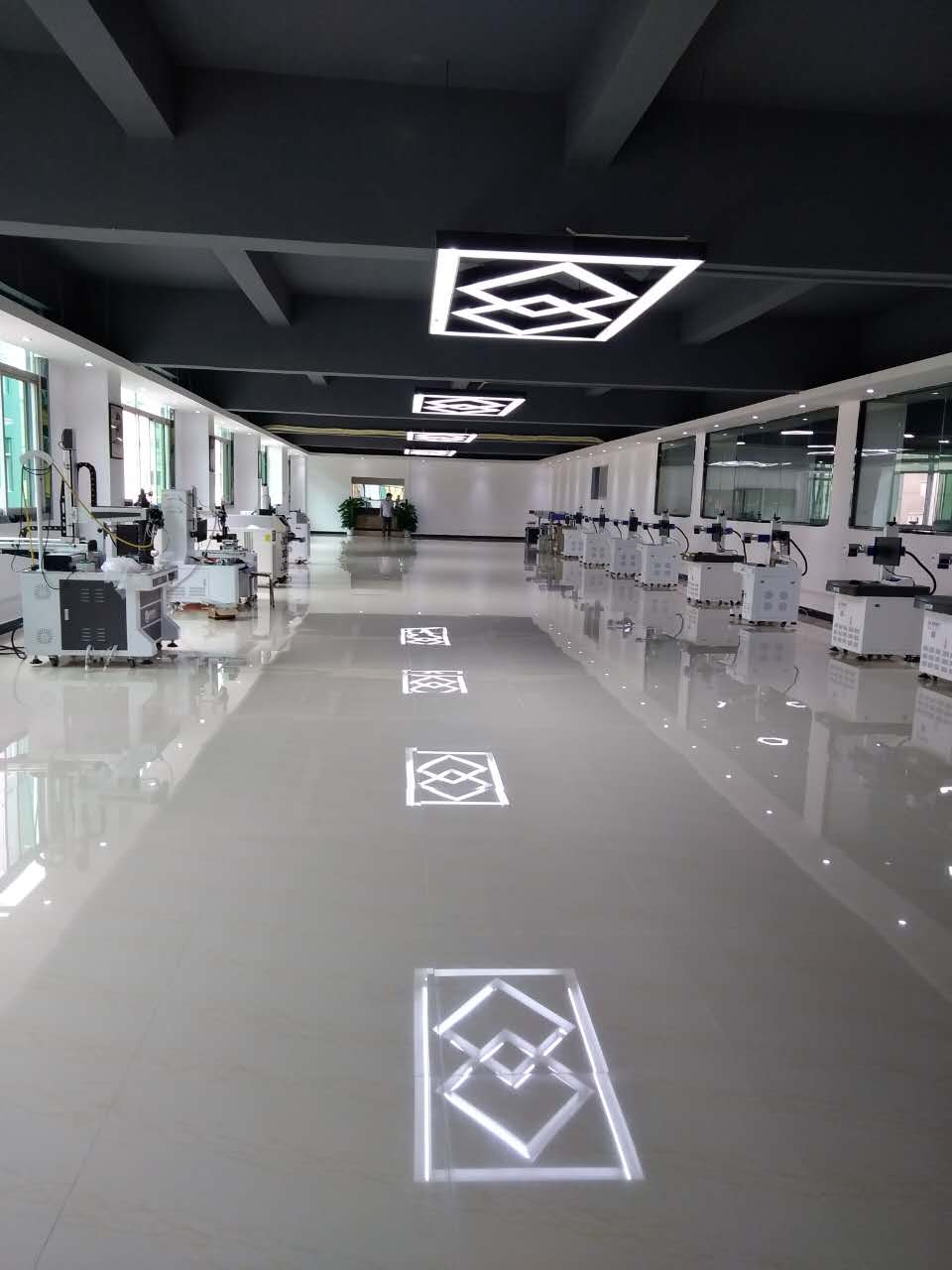 深圳廣告字激光焊接機(jī)廠家哪家好？