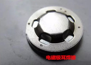 18650圓柱電池蓋帽極耳激光焊接機(jī)應(yīng)用